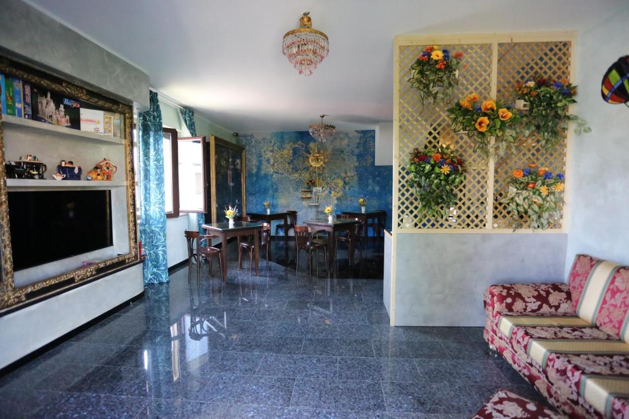 B & B L'Almanacco San Martino in Strada Exterior foto